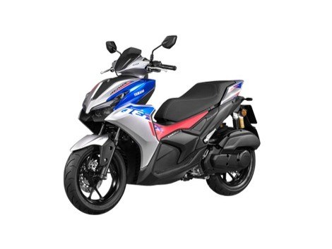 Aerox (2025) White Metallic A Plastic (1783,WMA)